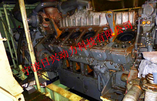 三菱S12柴油發動機燃油系統的拆卸、檢測