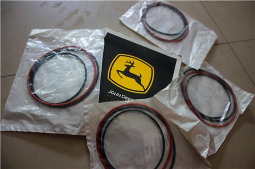 John Deere柴油機(jī)連桿與活塞銷/活塞環(huán)的裝配與標(biāo)準(zhǔn)值參數(shù)