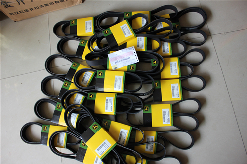 約翰迪爾強(qiáng)鹿柴油機(jī)氣缸體前板的拆卸方法與惰輪襯套和軸的測量